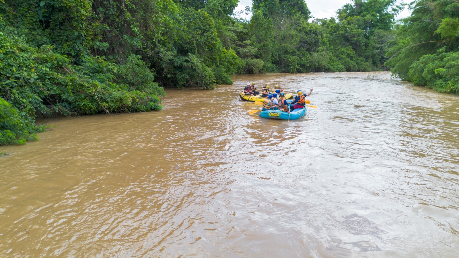 Rafting Rio Camanducaia em Jaguariúna turismo de aventura - foto Thiago Carvalho